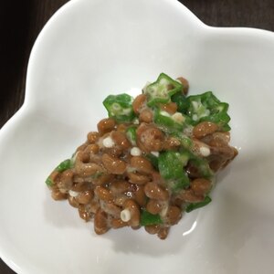 オクラ納豆丼